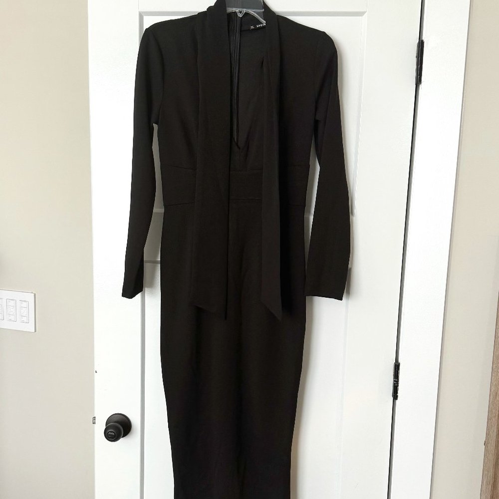 SHEIN Black Pencil Dress w/ V-Neck Tie (Medium)